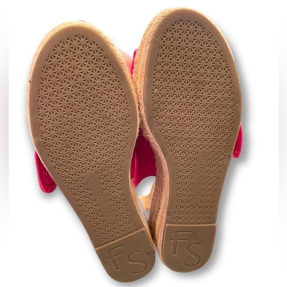 Franco Sarto Size 7.5 Pink Suede Pirouette Sandals NWOT - Picture 4 of 5